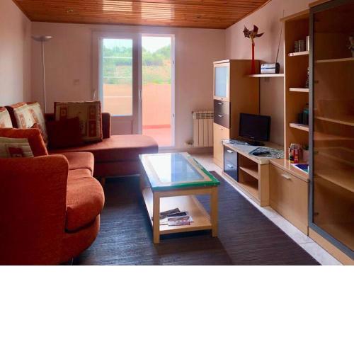 Ático de 3 habitaciones con magnifica terraza con vistas