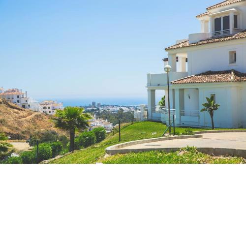 Ático en Marbella - cerca de Puerto Banus