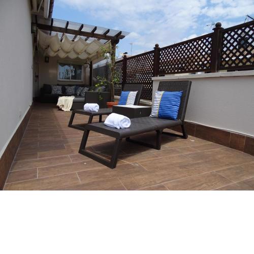 Ático esquinero muy soleado con la terraza de 50 m2