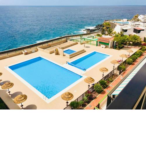 Atlantic View - quiet, peaceful and windless apt with fantastic ocean view