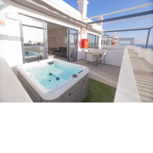 Atlantico Plaza 2A - 2 beds - 2 baths