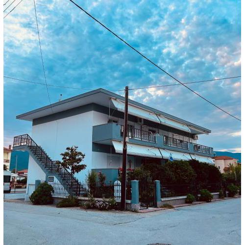ATLANTIS Apartments