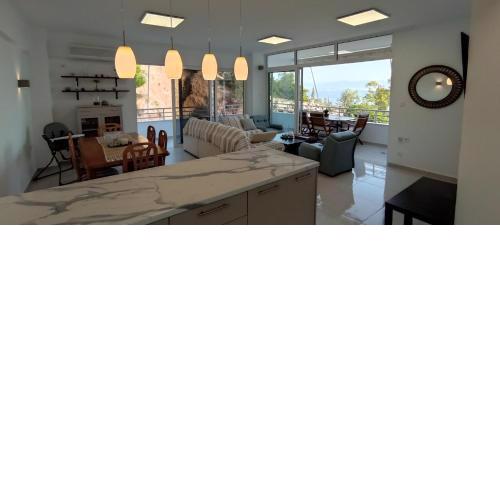 Atlas By Sea Apartment