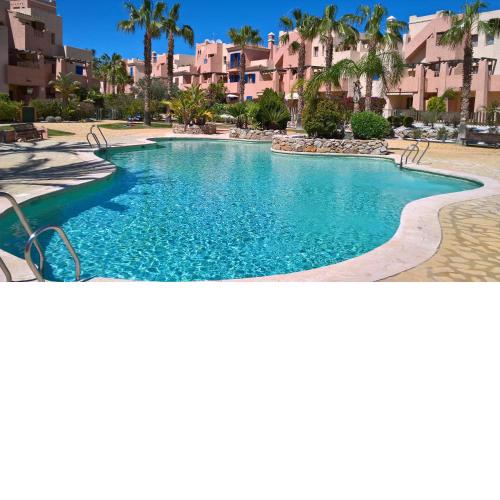 Attic apartment in Vera Beach with wifi and air-conditioning