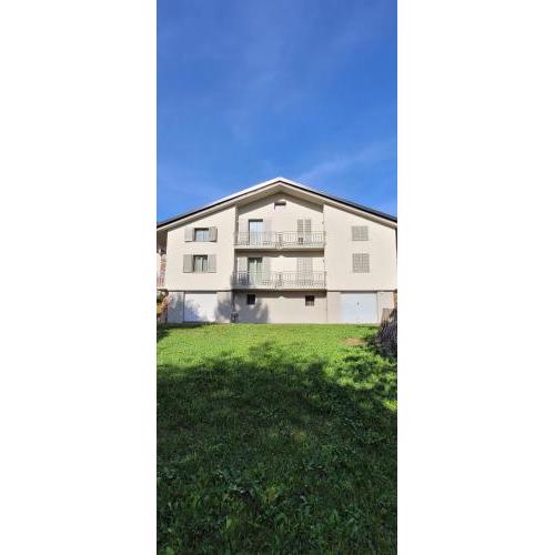 Attic House - Mountain Hosptality Lake Iseo