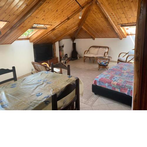 Attic in Myrina center