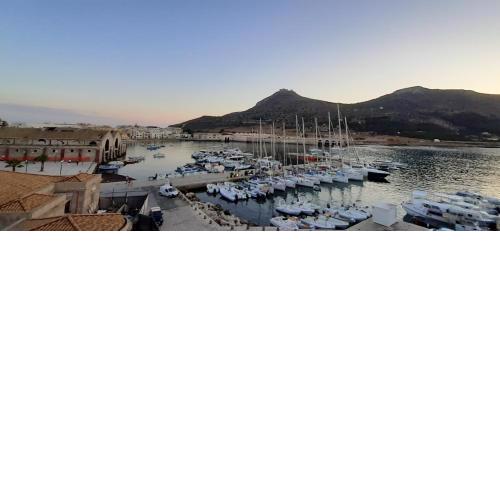Attico a Favignana con vista spettacolare