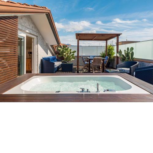 Attico Scirocco Viareggio, superior stay with yacuzi