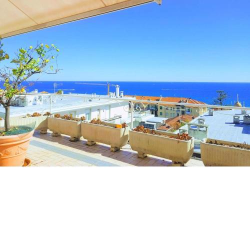 Attico sul mare a Sanremo