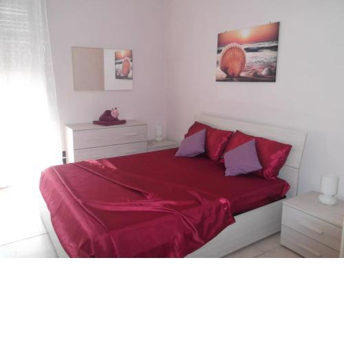 Attico trilocale con solarium a Borghetto Santo Spirito