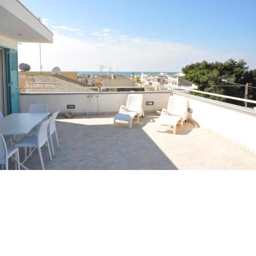 Attico vista mare terrazzo 50 mq Splendido e Nuovo