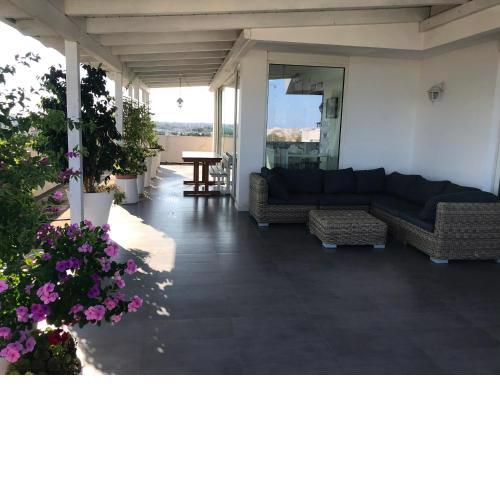 Attico White and Grey