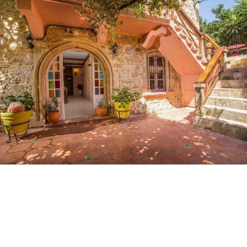 Attiki Hotel