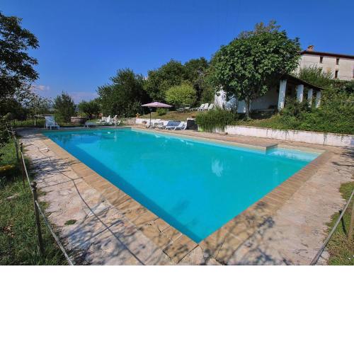 Attractive apartment in old farmhouse on the estate with pool
