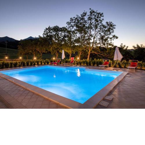Attractive apartment in Sassoferrato with garden