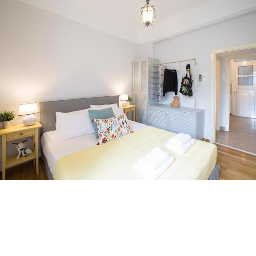 Attractive Flat near the Acropolis Museum & Metro Station by Athenian Homes