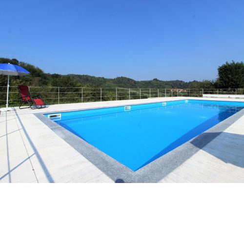 Attractive holiday home in Brozolo with private pool