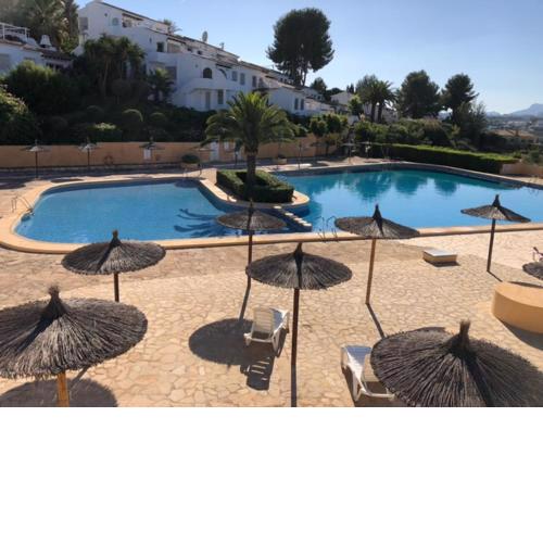 Attractive Studio Apartment 4kms from the beach