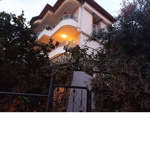 Attractive Villa in Centre