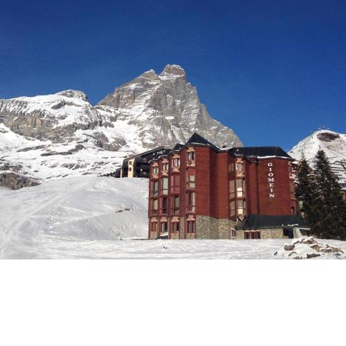 Aura Apartment - Ski In & Ski Out - Cerviniaholidays-com