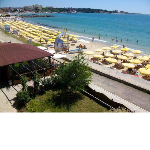 Aura Family Hotel