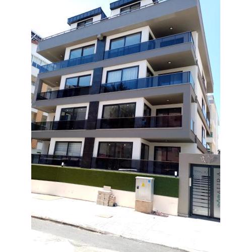 Aura Home just 100 meters to Kleopatra Beach
