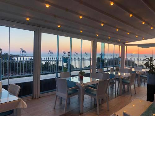 Aura Hotel