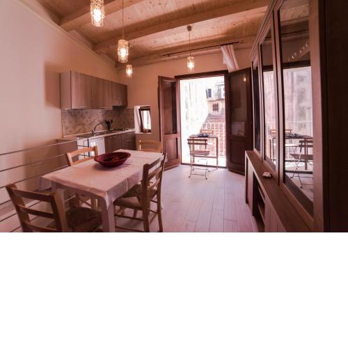 Aura Ortigia Apartments