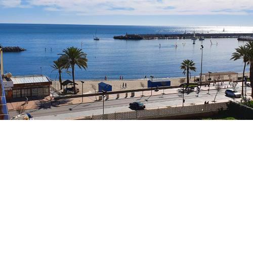 Aurinko 5 Segundo luminoso apartamento con vistas en Fuengirola