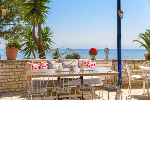 Aurora Beach Hotel