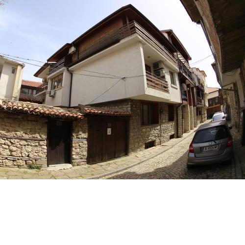 Aurora Guest House