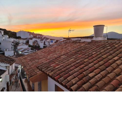 Authentic Charming Spanish Casa over 100 years old