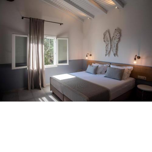 Avali luxury houses