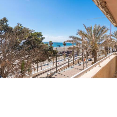 Avenida España by Rent Me