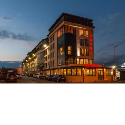 Avenue Hotel