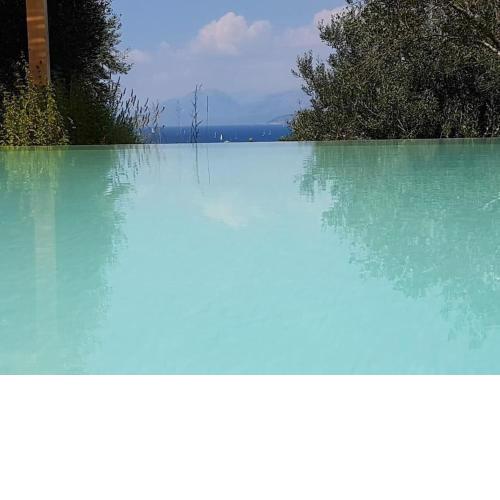 AVLAKI BEACH VILLA