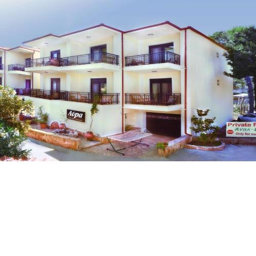 Avra Apartments