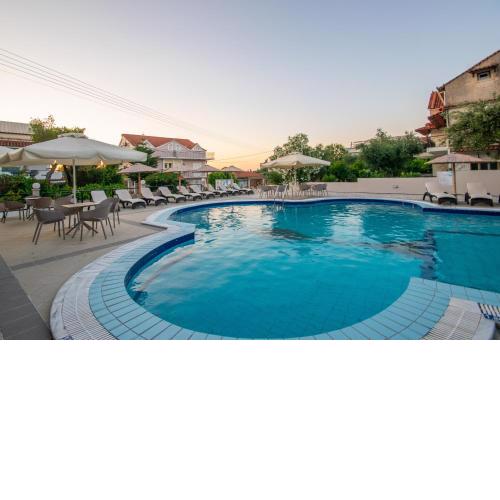 Avra Resort II