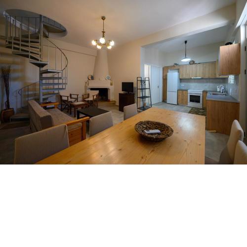 Avramio Village Maisonette