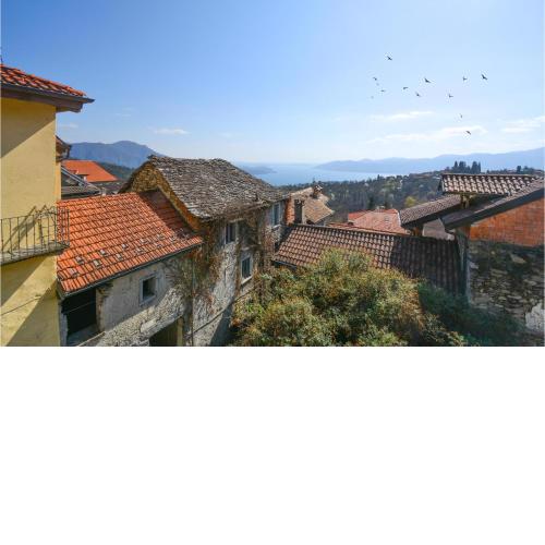Awesome apartment in Albagnano di Bee with WiFi and 2 Bedrooms