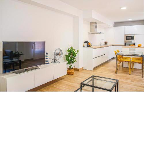 Awesome apartment in Almería with WiFi and 3 Bedrooms