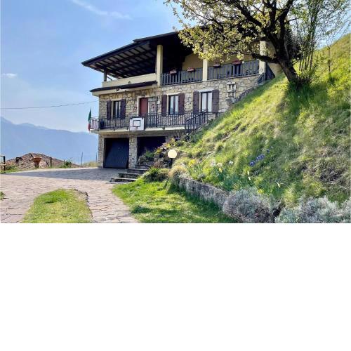 Awesome apartment in Anfo with WiFi and 2 Bedrooms