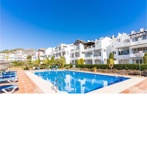 Awesome apartment in Benahavis with Outdoor swimming pool and 2 Bedrooms