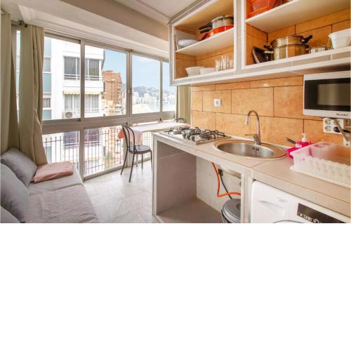 Awesome apartment in Benidorm with WiFi and 2 Bedrooms