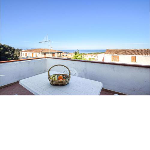 Awesome apartment in Budoni with 2 Bedrooms