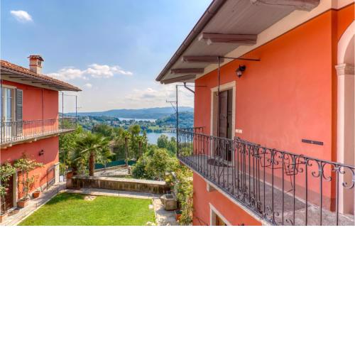 Awesome Apartment In Carcegna Di Miasino No With 2 Bedrooms, Wifi And Outdoor Swimming Pool