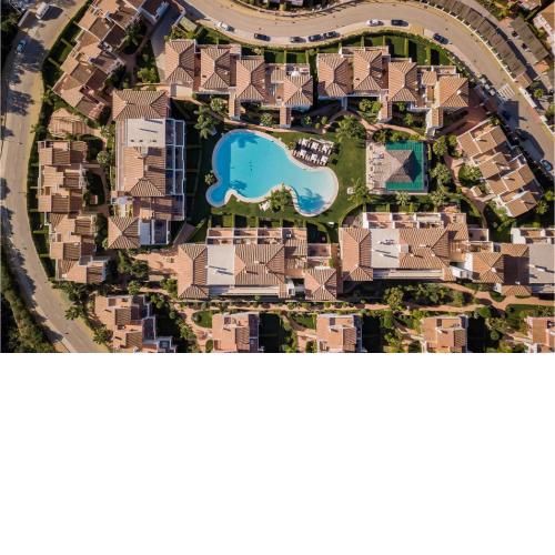 Awesome apartment in Estepona with 2 Bedrooms, WiFi and Outdoor swimming pool
