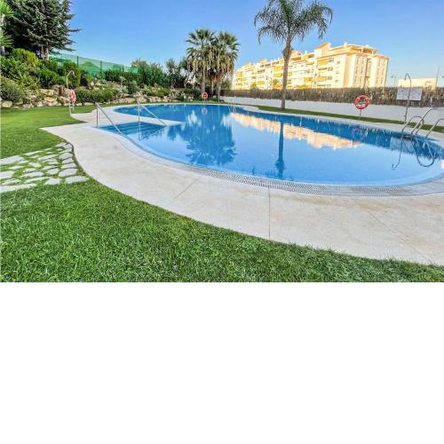 Awesome apartment in Estepona with Outdoor swimming pool, WiFi and 3 Bedrooms