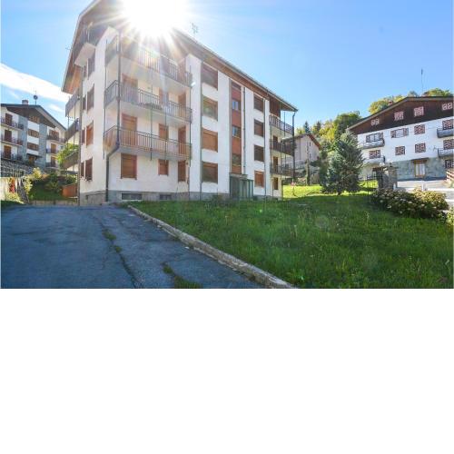 Awesome apartment in Frabosa Soprana with 1 Bedrooms