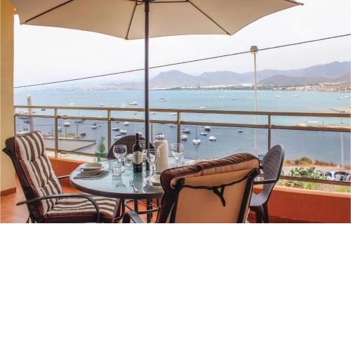 Awesome apartment in La Azoha with 2 Bedrooms